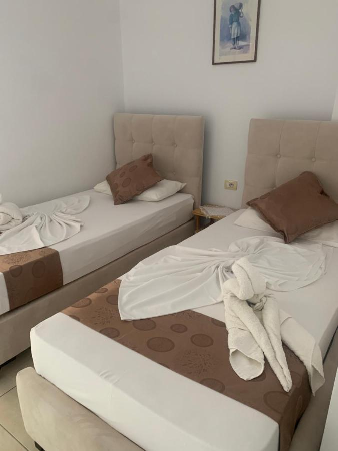 Hotel Soan Sarandë Exterior foto